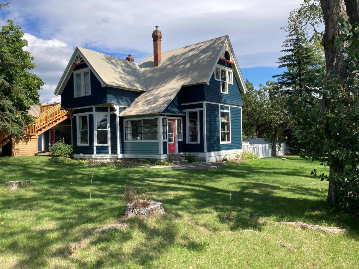 Victorian Guest Getaway-20Mins To Glacier National Park-10Mins To Airport! Колумбия-Фолс Экстерьер фото